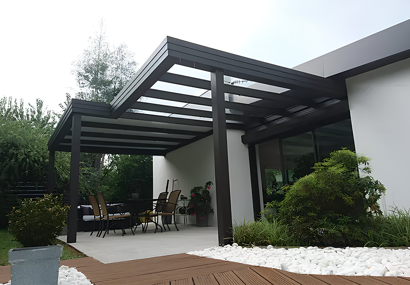 Pergola &agrave; toiture fixe Jade, en aluminium robuste, pr&eacute;vue pour r&eacute;sister &agrave; toutes les intemp&eacute;ries